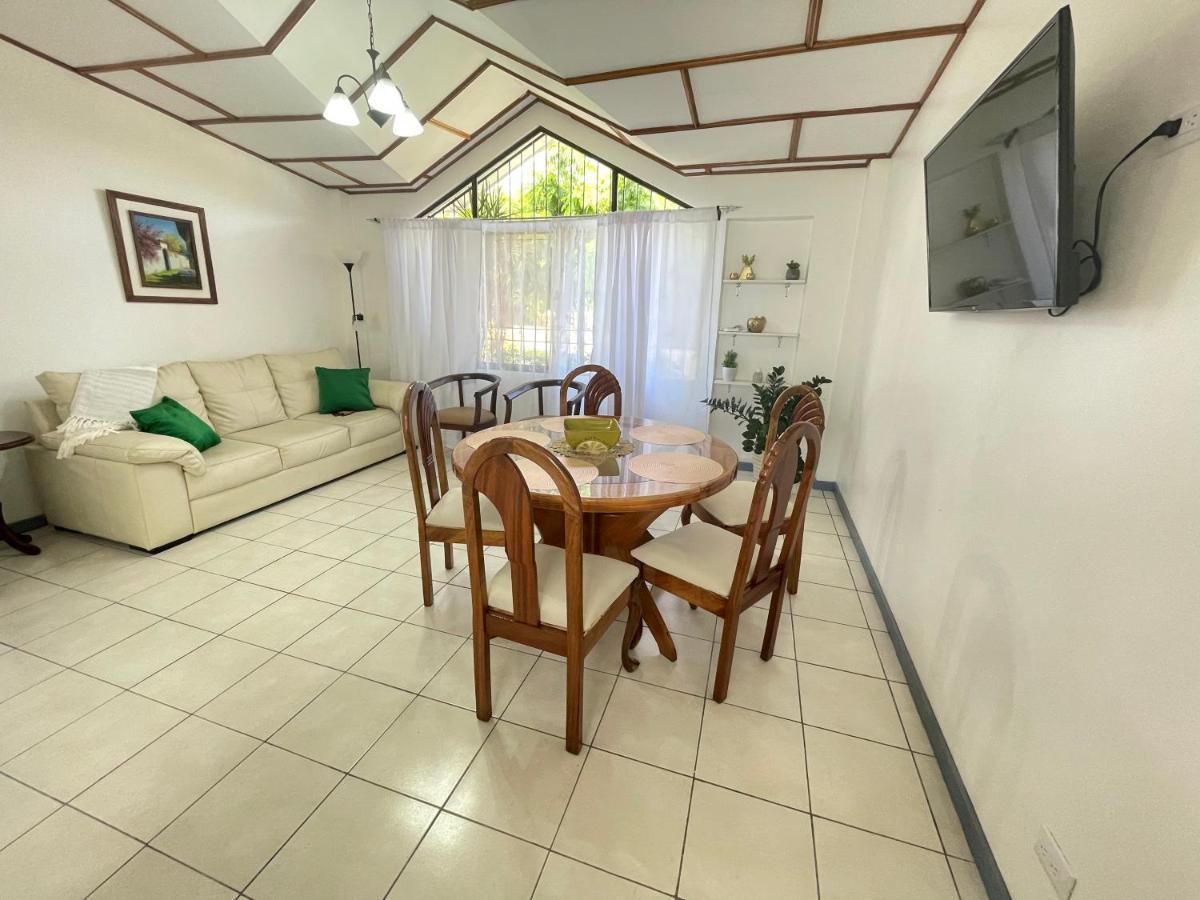 3 Min From Sjo Airport Kaeli Villa Alajuela Ngoại thất bức ảnh